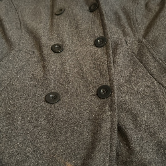 JUNIORS - Gray Coat - Size X- Large - Picture 7 of 13